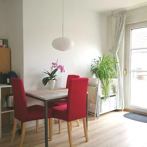 Quiet City-apt, 4min City-center, 18min Fair Nuernberg!!! Norimberga